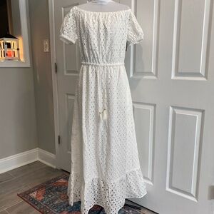 NWT White Eyelet Off-Shoulder Maxi Dress L